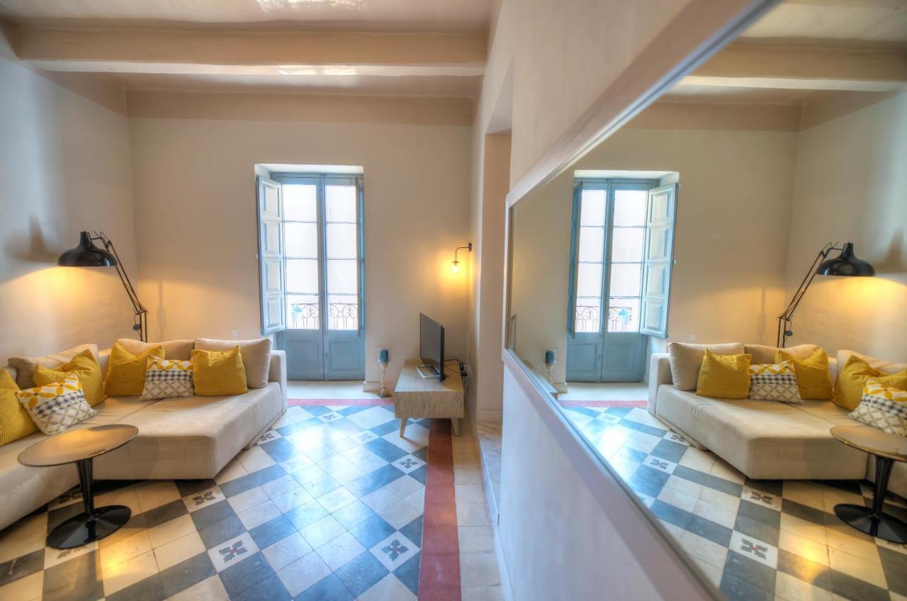 Charming & Traditional Flat In City Center Esch1-2 Valletta Exterior photo